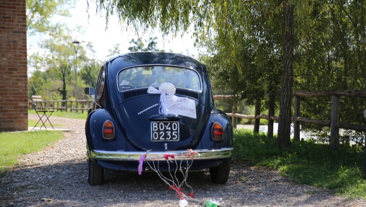 BATTESIMI, COMUNIONI, CRESIME, LAUREE, ANNIVERSARI E FESTE DI COMPLEANNO IN CASCINA GALIZIA